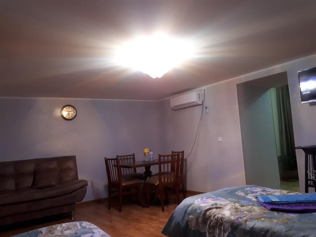 Apartment Nika Mari Τυφλίδα Εξωτερικό φωτογραφία